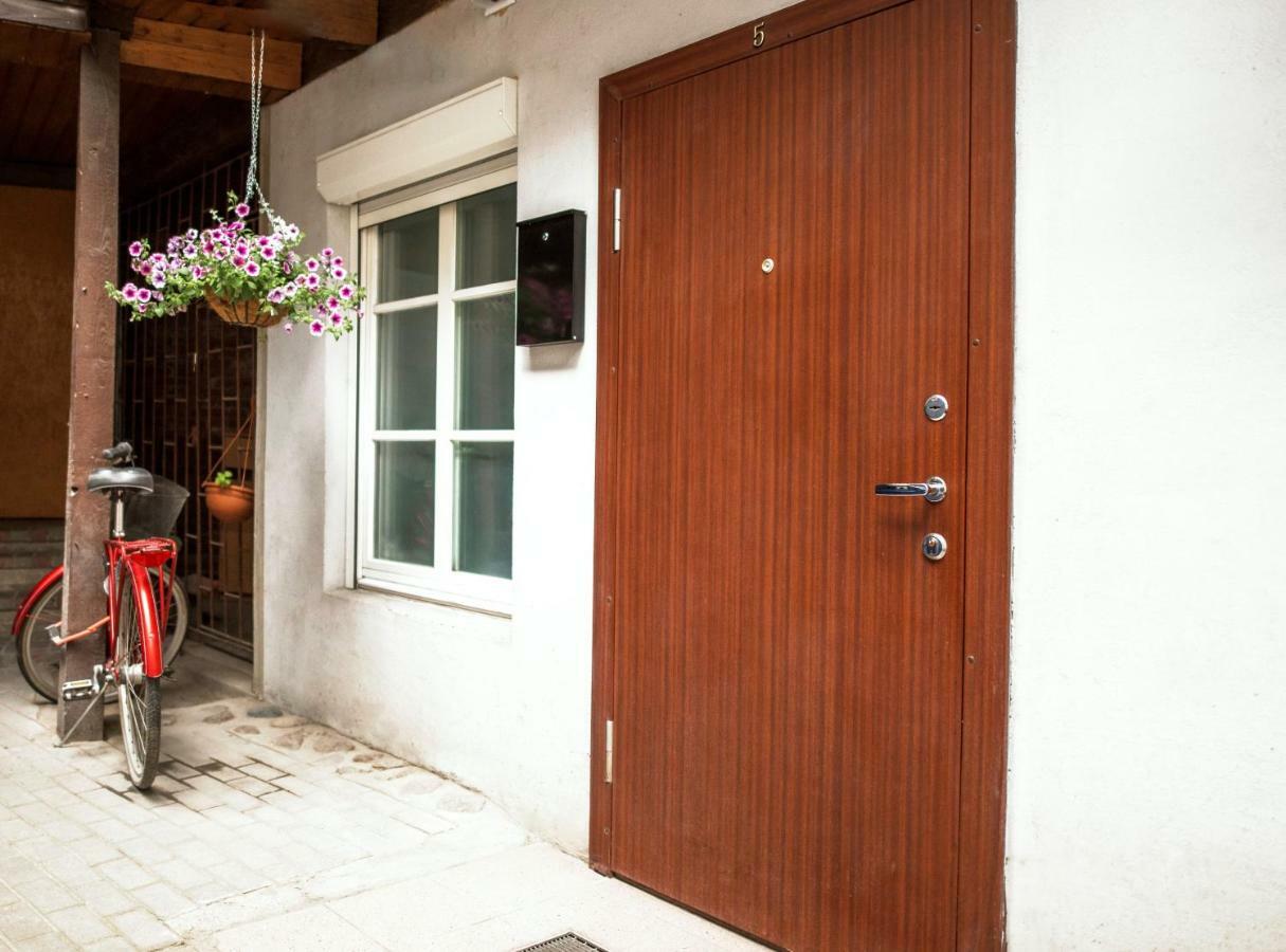 Cozy Apt In The Heart Of Old Town Аеропорт Вільнюс Екстер'єр фото